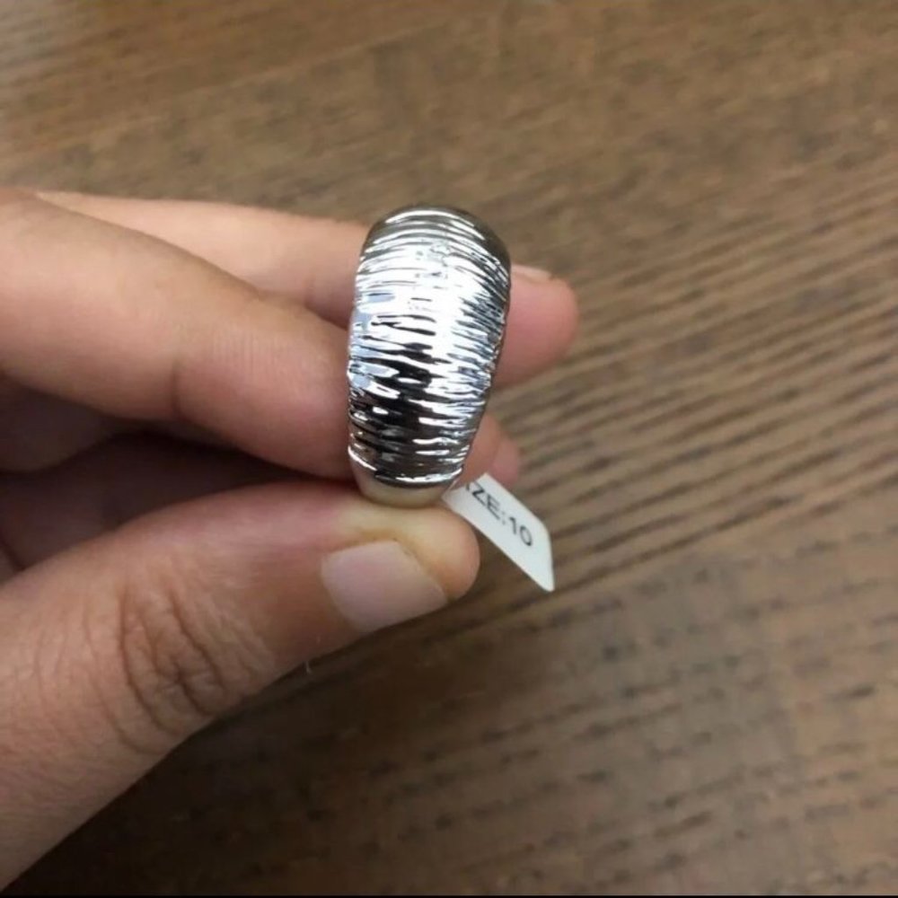 Lia Sophia silver plated spool ring
